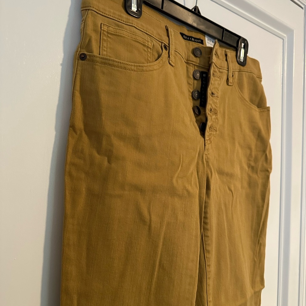 Lucky Brand Camel Mustard Button-Fly Ava Crop Mini Boot Jeans - Picture 5 of 8